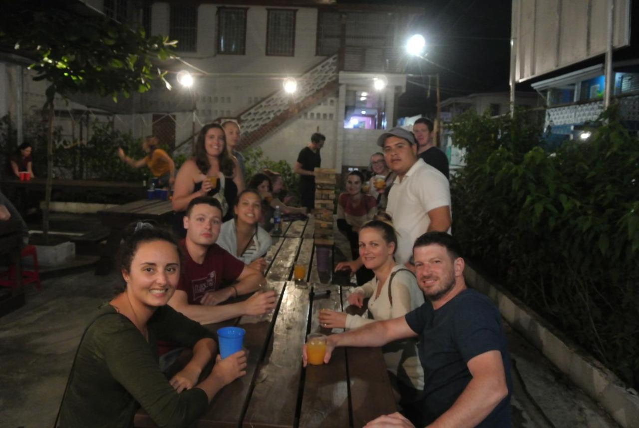 סן איגנאסיו Kawoq Hostel מראה חיצוני תמונה